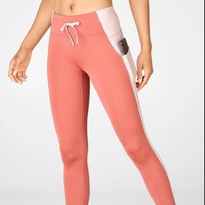 Fabletics Women's Mid-Rise Ultracool Shine-Panel,